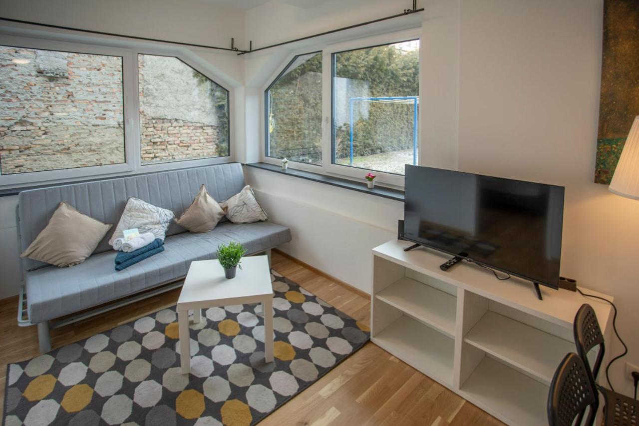 Lovely City Center Apartment In Innsbruck Zewnętrze zdjęcie
